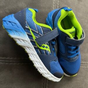 Saucony toddler shoes
